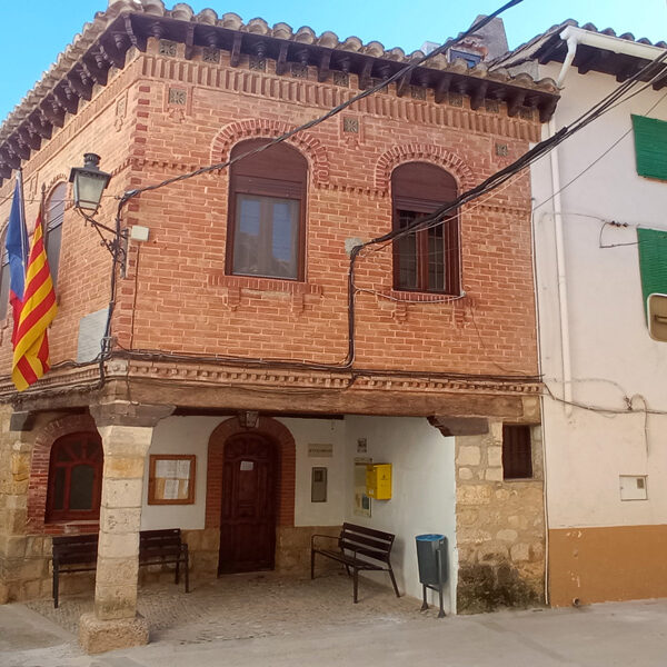 Ayuntamiento-Torre-de-Arcas-3